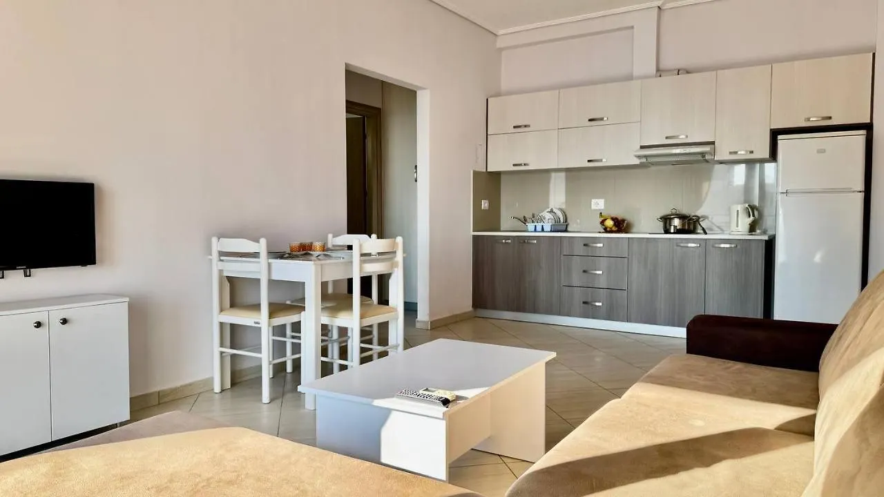 Ama Saranda Apartment 0*, Σαράντα